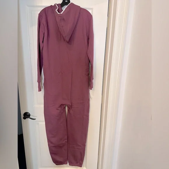 One Piece jump suit NWT size small - Picture 4 of 14